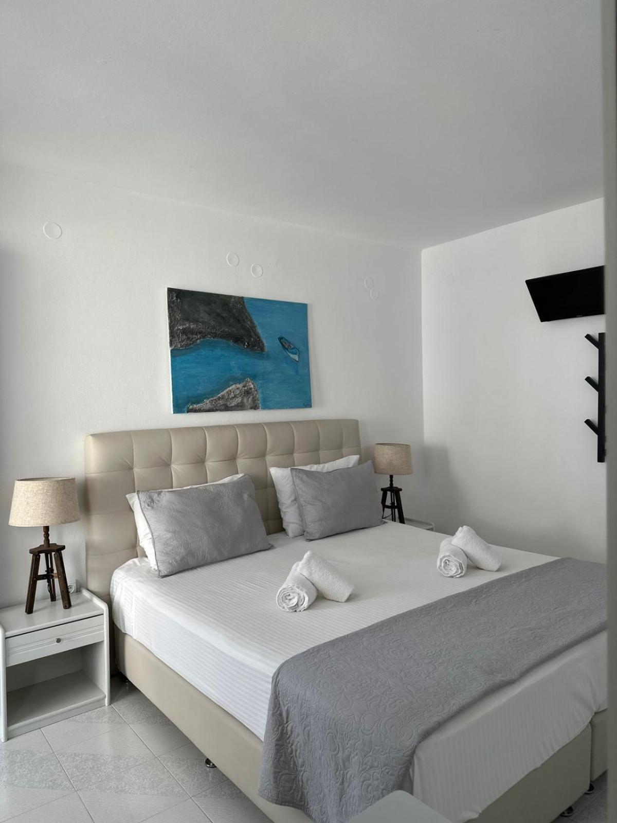 Εvi Evan Hotel Galissas Eksteriør billede